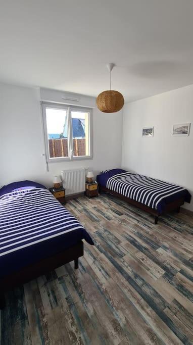 Maison Neuve - Ty Thuya - 4 Personnes Saint-Méloir-des-Ondes Exteriör bild