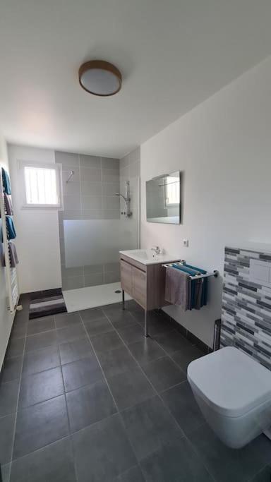 Maison Neuve - Ty Thuya - 4 Personnes Saint-Méloir-des-Ondes Exteriör bild